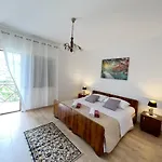 Baricevi Dvori Tugare
