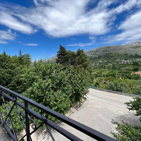 Baricevi Dvori *